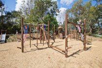 lekställning pysslingarnas klätterskog