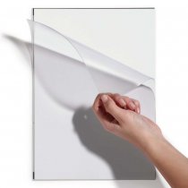 Plastficka med magneter för att fästa på stålytor