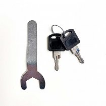 Verktyg och nycklar som följer med Vitrinskåp Tower Duo