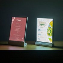Vitt uppladdningsbart menyställ stående A5 med belysning