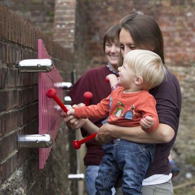 Ljudlekplats Väggmonterad Marimba Miljöbild